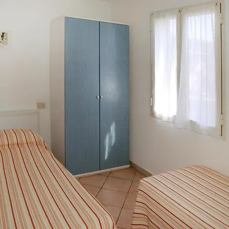 Apartment In Near Sea Beach *